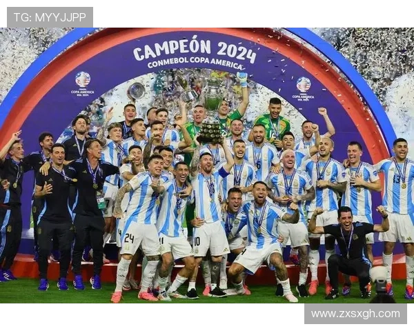 斯卡洛尼引领阿根廷夺冠，世界杯表现稳健值得关注