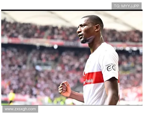 奥斯梅恩 vs 哈兰德:冲击力与射门效率的中锋对决 奥斯梅恩 vs 哈兰德:冲击力与射门效率的中锋对决